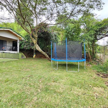 Itza Casa Monteverde Buitenkant foto