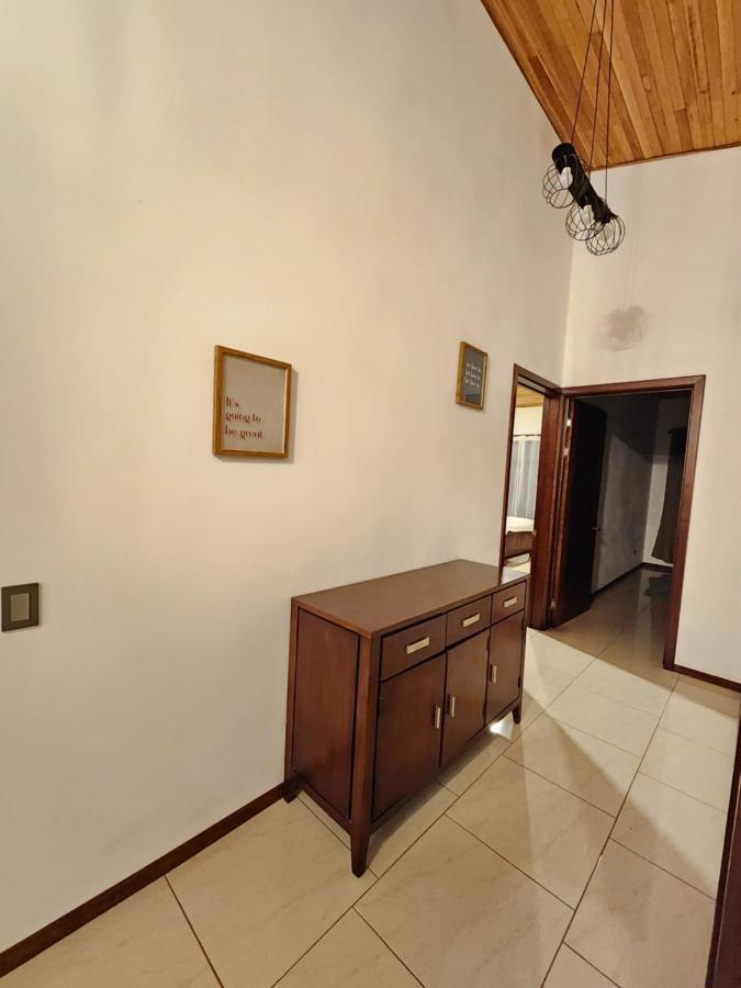 Itza Casa Monteverde Buitenkant foto