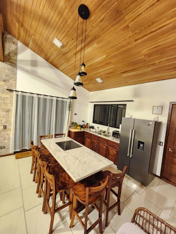 Itza Casa Monteverde Buitenkant foto