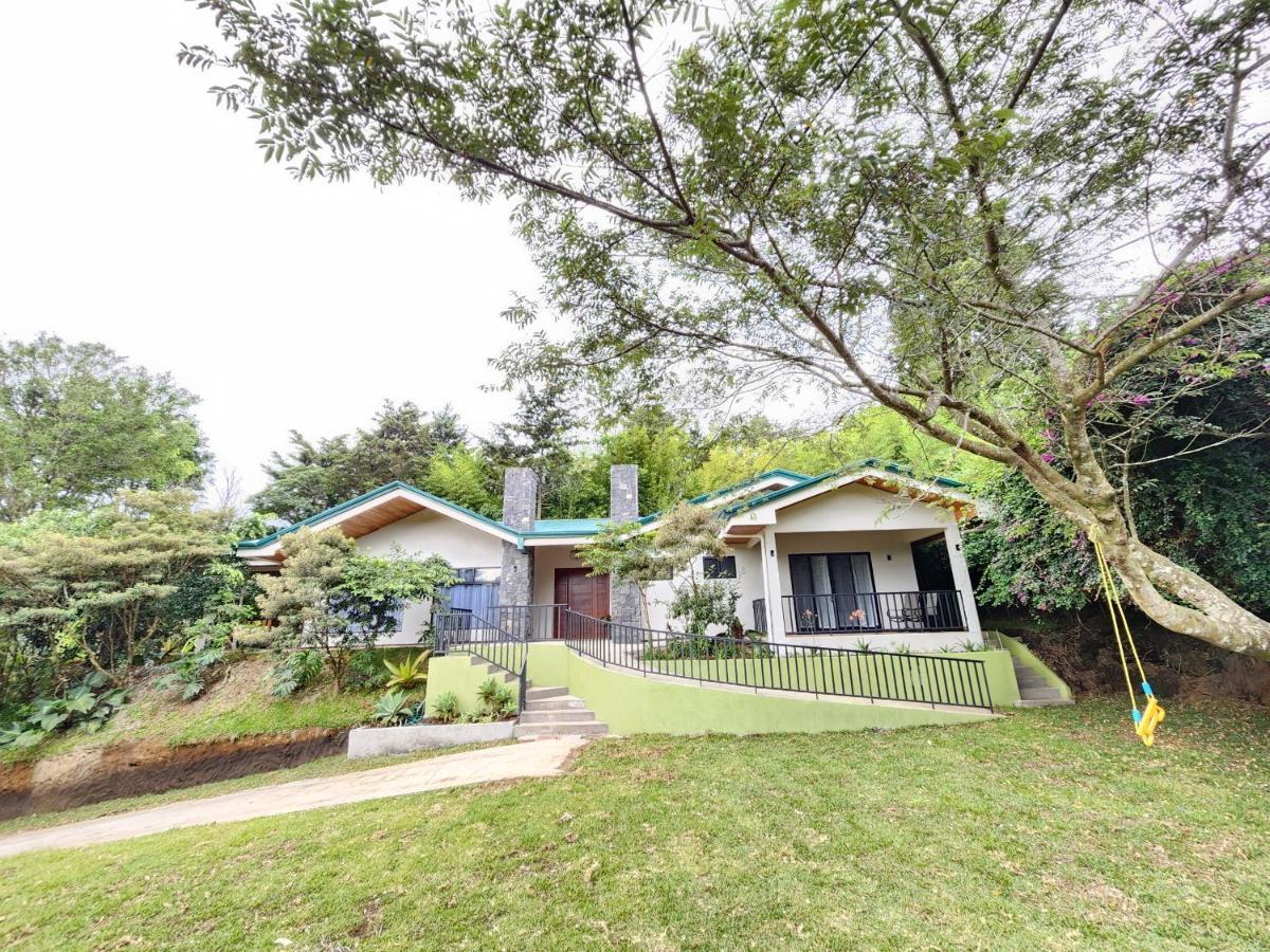 Itza Casa Monteverde Buitenkant foto