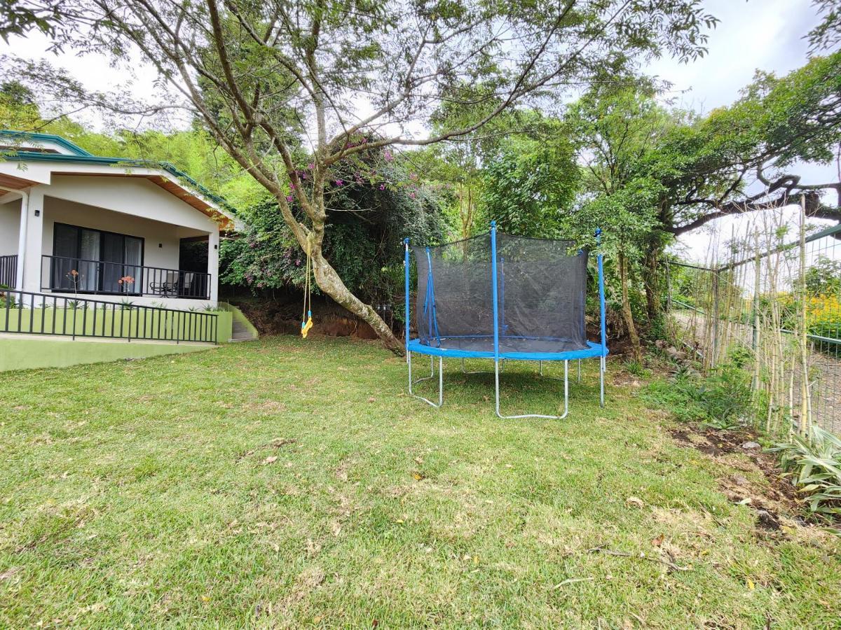 Itza Casa Monteverde Buitenkant foto